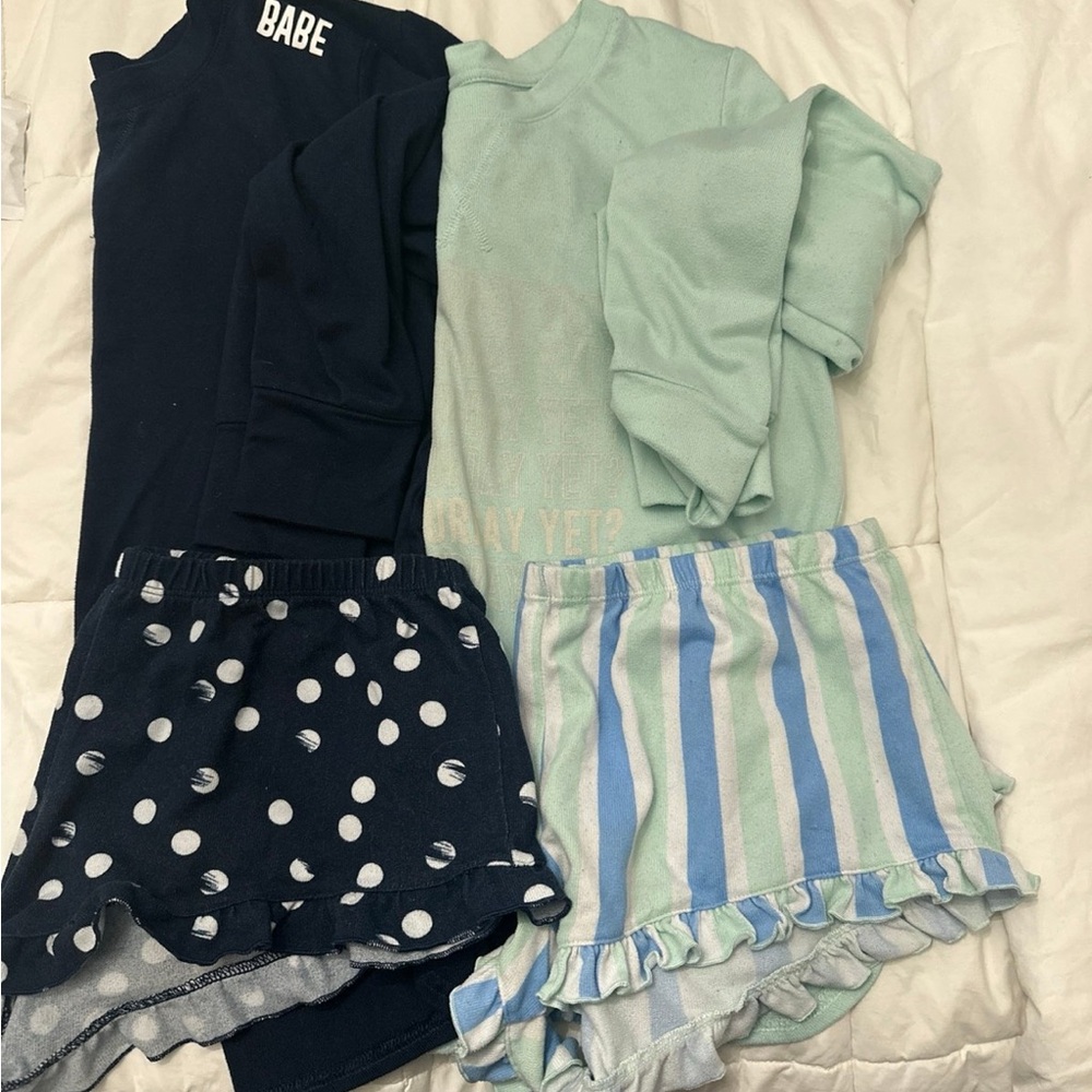 Set of 2 pajamas